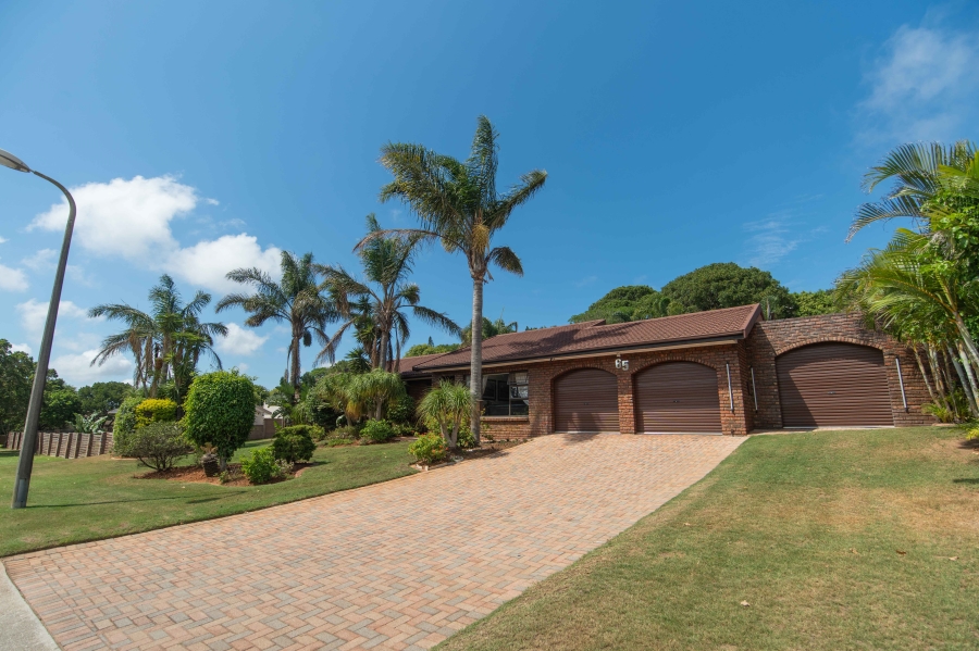 4 Bedroom Property for Sale in Lovemore Heights Estate Eastern Cape